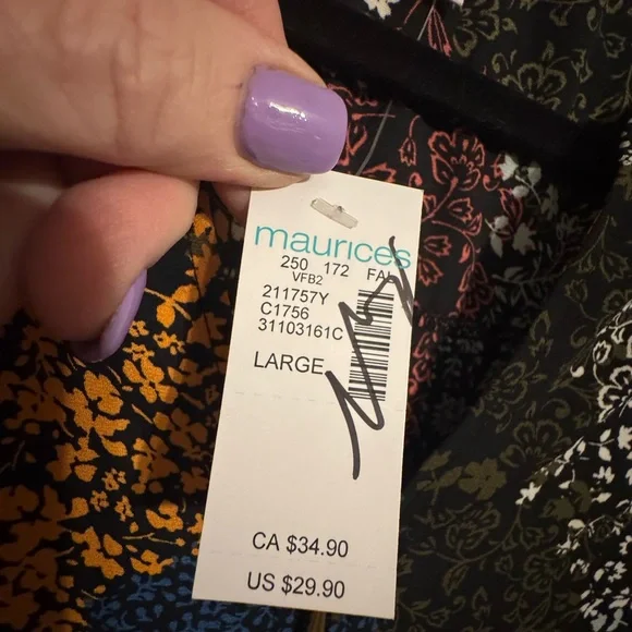 ❤️NWT BEAUTIFUL  MULTI-COLOR   FLORAL TOP LARGE - Picture 7 of 7